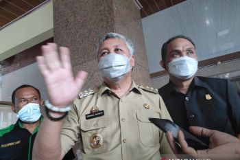Pemkab Pinrang desak Bulog segera serap beras petani