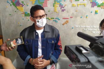 Menparekraf ingatkan pariwisata jangan sampai memicu gelombang ketiga COVID-19