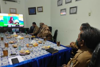 Pemkab Paser terima penghargaan program kampung iklim
