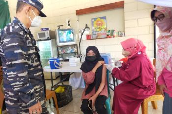 STTAL-Lantamal V sasar vaksinasi warga Geluran