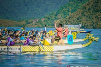 Pemkab Morut  kenalkan destinasi Teluk Tomori lewat lomba perahu naga