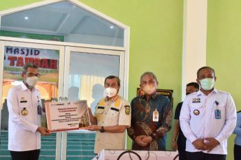 Bersama BRK, Lapas Narkotika Rumbai akhirnya punya masjid