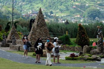 Wisatawan diprediksi melonjakt saat Natal dan Tahun Baru