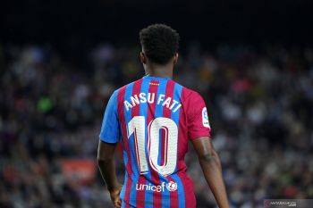 Ansu Fati sepakati kontrak baru dengan Barcelona sampai 2027