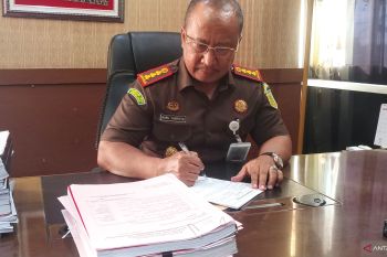 Kejari taksir kerugian kasus korupsi KONI Padang Rp2 miliar
