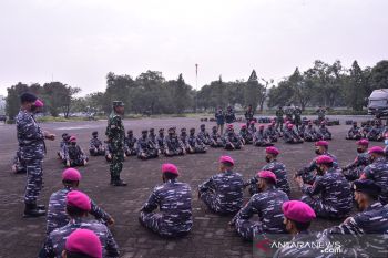 Panglima TNI mengarahkan 200 nakes vaksinator ke Bogor