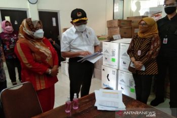 Menko PMK Muhadjir Effendy cek capaian dan stok vaksin di Sulawesi Tenggara