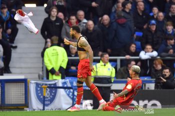 Watford tundukkan Everton 5-2 saat enam tim berbagi poin
