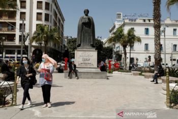 Pas vaksin diberlakukan di Tunisia