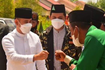 Wali Kota Palangka Raya minta santri tetap aktif antisipasi penyebaran COVID-19