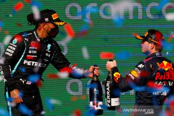 Verstappen, Hamilton rileks jelang duel penentuan gelar di Jeddah