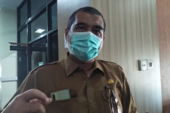 Dinkes menunggu kebijakan pemerintah terkait vaksin penguat untuk umrah