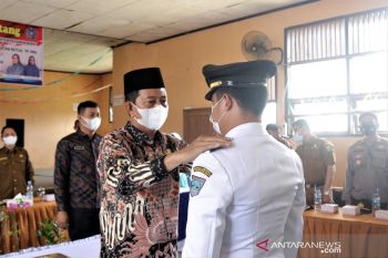 Yang diminta Wabup Pasaman Barat saat serah terima jabatan camat