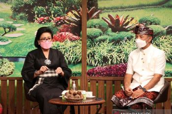 Putri Koster ajak masyarakat Bali perkuat tari sakral sesuai pakem