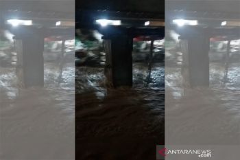 Banjir melanda sejumlah wilayah Banyumas dan  Cilacap