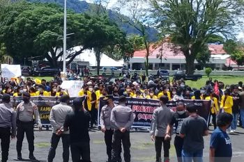 Ratusan pemuda di Sangihe tolak PT Tambang Mas Sangihe