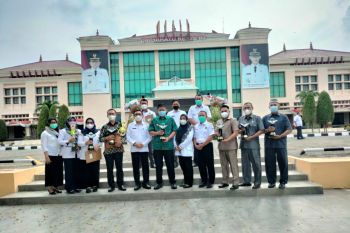 Kabupaten OKU Timur terima tujuh penghargaan Sekolah Adiwiyata