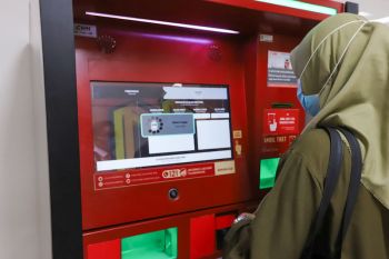 Mudahkan pelayanan, "vending machine" KRL Yogyakarta-Solo hadir di enam stasiun