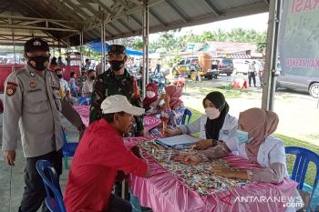 Dinkes Mukomuko gencarkan vaksinasi warga di 47 desa