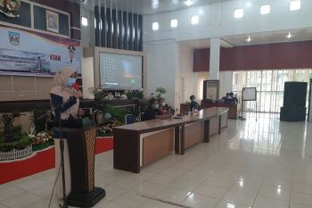 Sosialisasi JKN-KIS dan implementasi aplikasie-Dabubersama wali nagari se-Kabupaten Dharmasraya