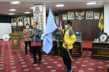 Sekdaprov Lampung lepas atlet Peparnas ke Papua