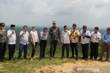 Dubes Uni Eropa untuk Indonesia kagumi hamparan lahan calon Ibu Kota Negara