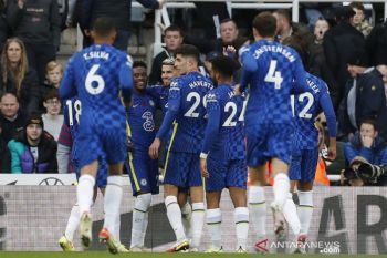 Liga Inggris: Dua pesaing terpeleset, Chelsea kukuh di puncak klasemen