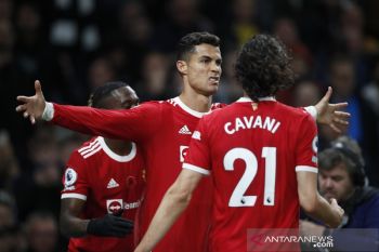 Solskjaer: Ronaldo dan Cavani bersinar saat hadapi Tonttenham