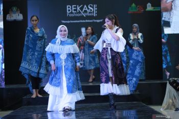 23 desainer ramaikan Bekasi fashion week 2021
