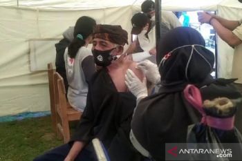 Pemkab Sukabumi targetkan 70 persen warga sudah tervaksinasi di akhir tahun