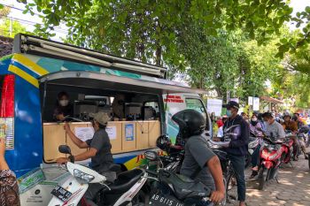 Layanan drive thru KTP elektronik Yogyakarta bergeser ke Kecamatan Mergangsan