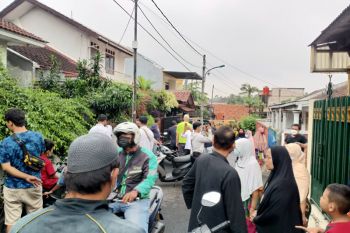 Bocah berusia 9 tahun hanyut di saluran  penghubung Robusta Jakarta Timur