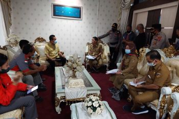 Front buruh  minta Pemprov Sulteng tertibkan distribusi solar di SPBU