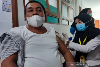 Dinkes Kendari sebut vaksinasi kelompok lansia mencapai 9.651 orang