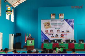 Wabup Pesisir Barat buka kegiatan bedah buku "kroe tempo doeloe"