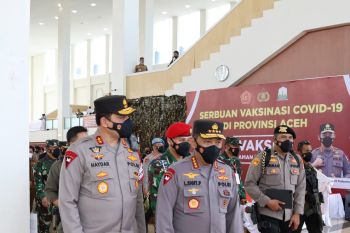 Akselerasi vaksinasi di Aceh, Kapolri minta TNI-Polri sinergi dengan tokoh agama dan adat