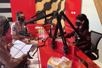 Jasa Raharja dan Kepolisian edukasi pelayanan kepada masyarakat