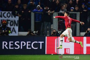 Solskjaer samakan Ronaldo dengan Jordan usai MU imbangi Atalanta