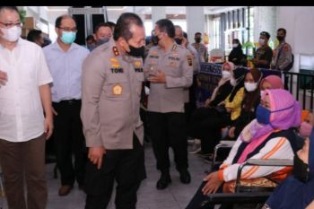 Polda Sumsel fasilitasi vaksinasi ribuan orang kaum difabel