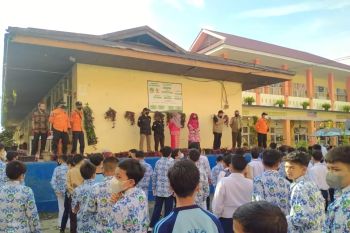 BPBD Kesbangpol sosialisasikan penanggulangan bencana di SMPN 4