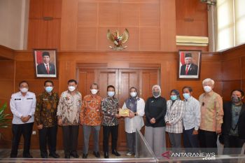 Timwas PPMI DPR sebut Jatim belum siap membuka pintu masuk kepulangan PMI