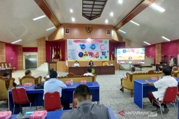 Kejati Kalteng-UPR gelar webinar nasional bahas hukuman mati koruptor