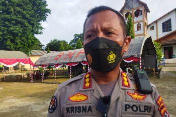 Polisi periksa empat saksi terkait penemuan pria terbakar