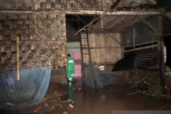 10 unit rumah di Alor NTT rusak akibat banjir bandang