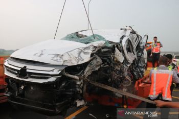 Ini hasil olah TKP kecelakaan mobil Vanessa Angel