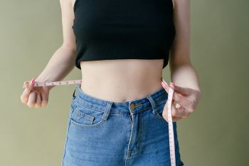 Cara mudah tentukan obesitas yakni ukur lingkar pinggang