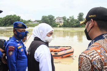 Gubernur Khofifah minta regulasi angkutan penyeberangan diperhatikan serius