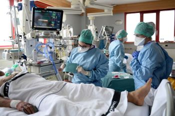 Melonjak, kasus rawat inap COVID-19 Belgia
