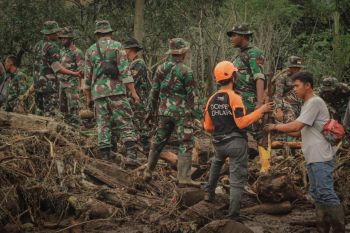 Dompet Dhuafa dirikan pos permudah layani penyintas banjir bandang di Kota Batu, Malang