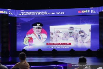 Wako Solok raih penghargaan sebagai kepala daerah inovatif 2021 dari MPI